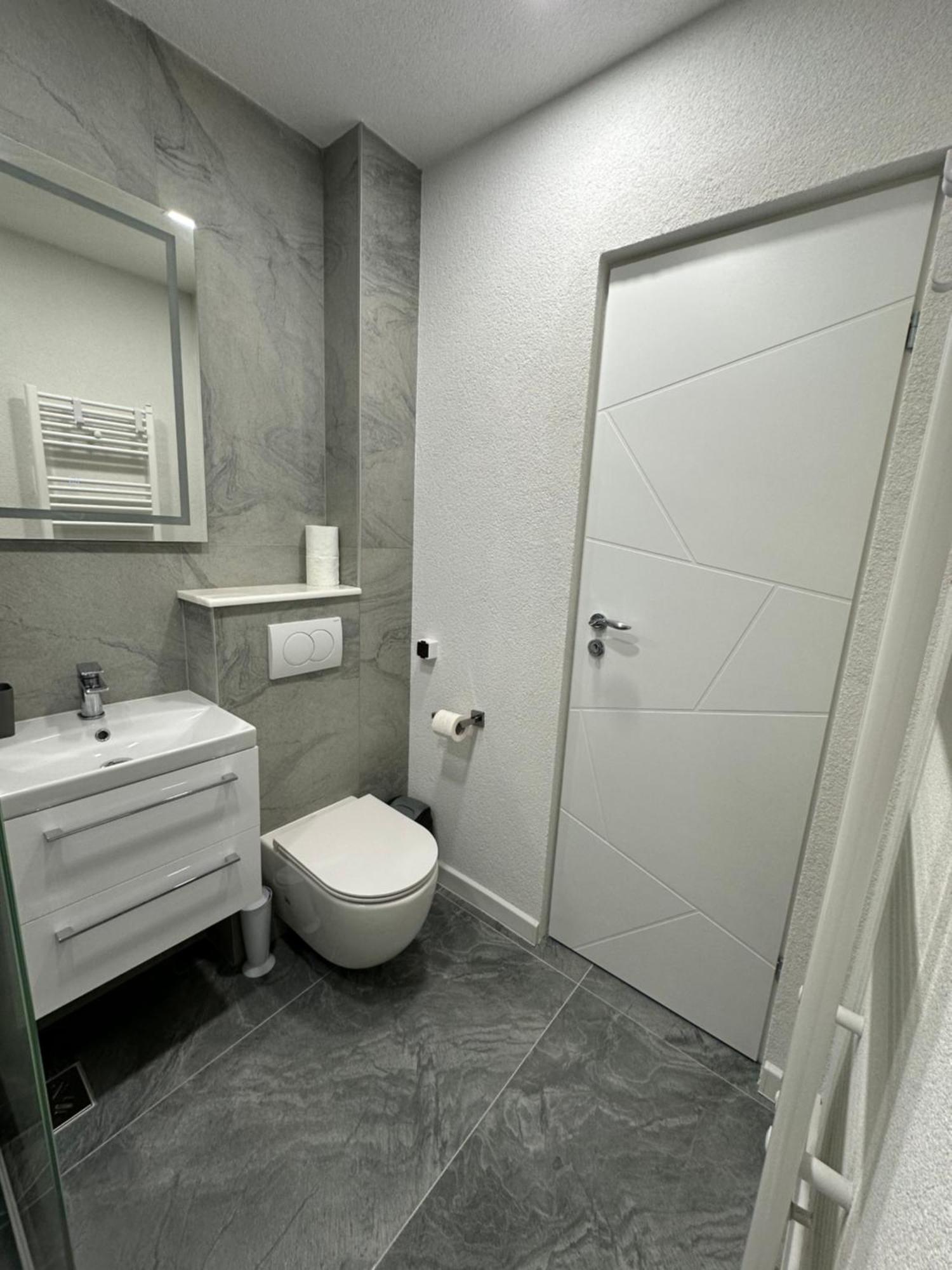 Apartament Ultra Central 3 Apartamento Hunedoara Exterior foto