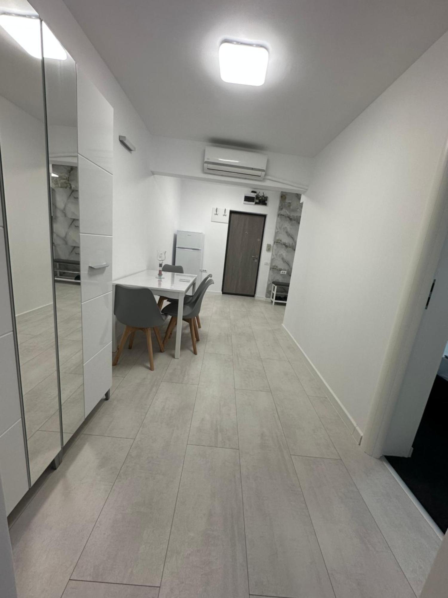 Apartament Ultra Central 3 Apartamento Hunedoara Exterior foto