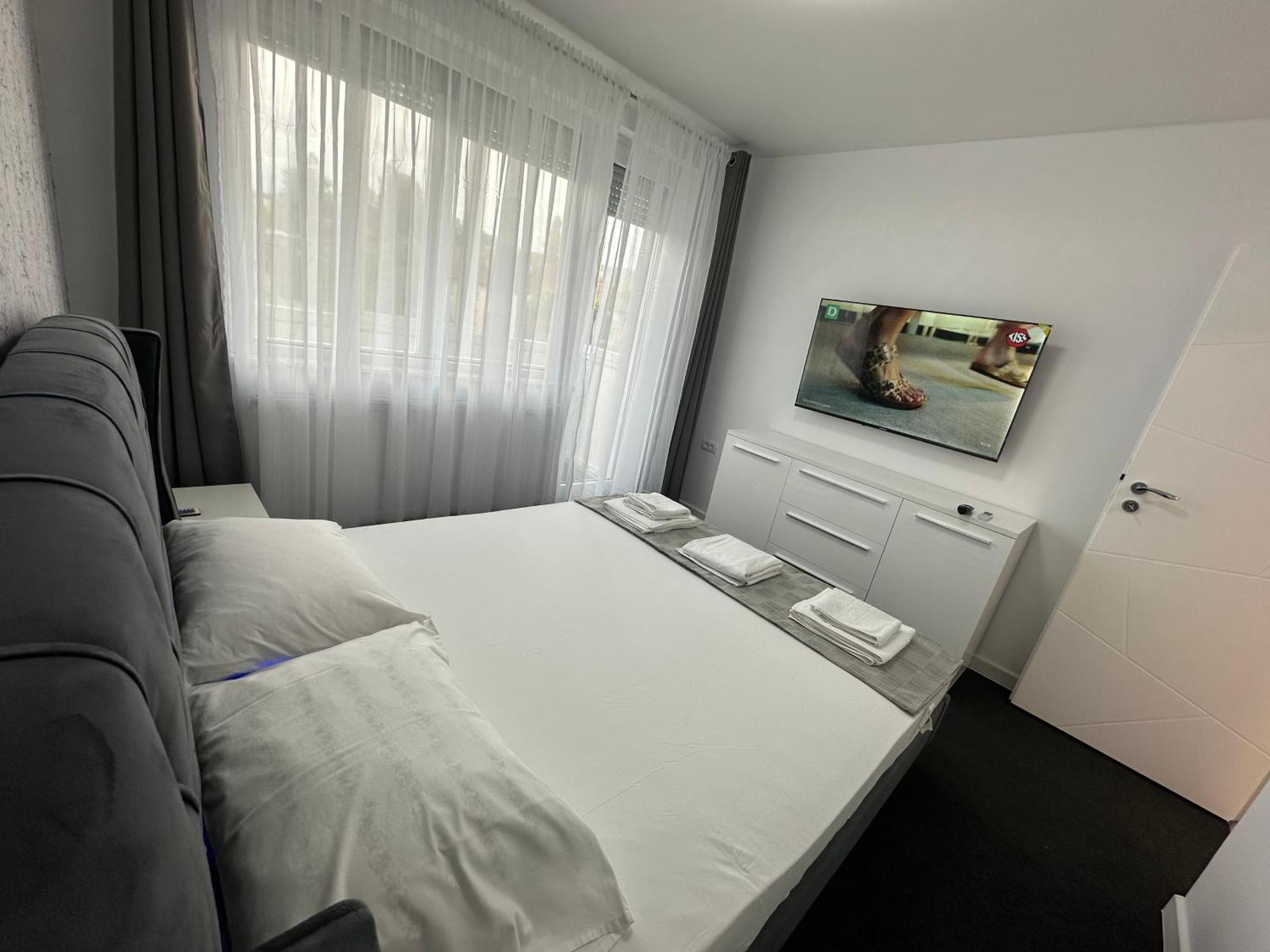 Apartament Ultra Central 3 Apartamento Hunedoara Exterior foto